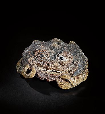 Martin Brothers : Colossal and extraordinary grotesque grinning crab